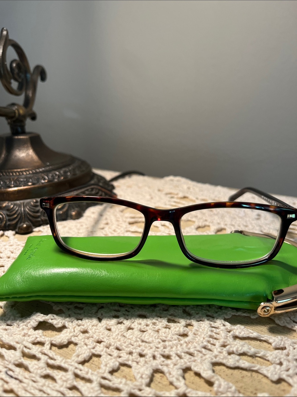 Kate Spade Jodie Readers  +1.50 Tortoiseshell Signature Bright Green Case - Picture 9 of 12
